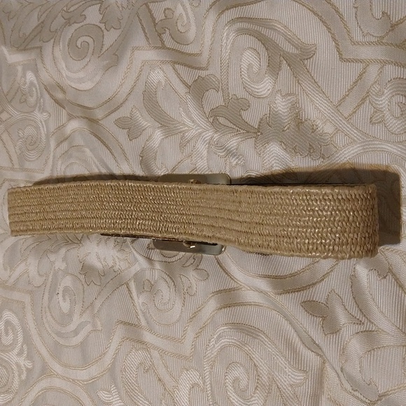 Michael Kors Stretchable Waist Belt With Goldtone 2 Prong Buckle - Picture 7 of 7